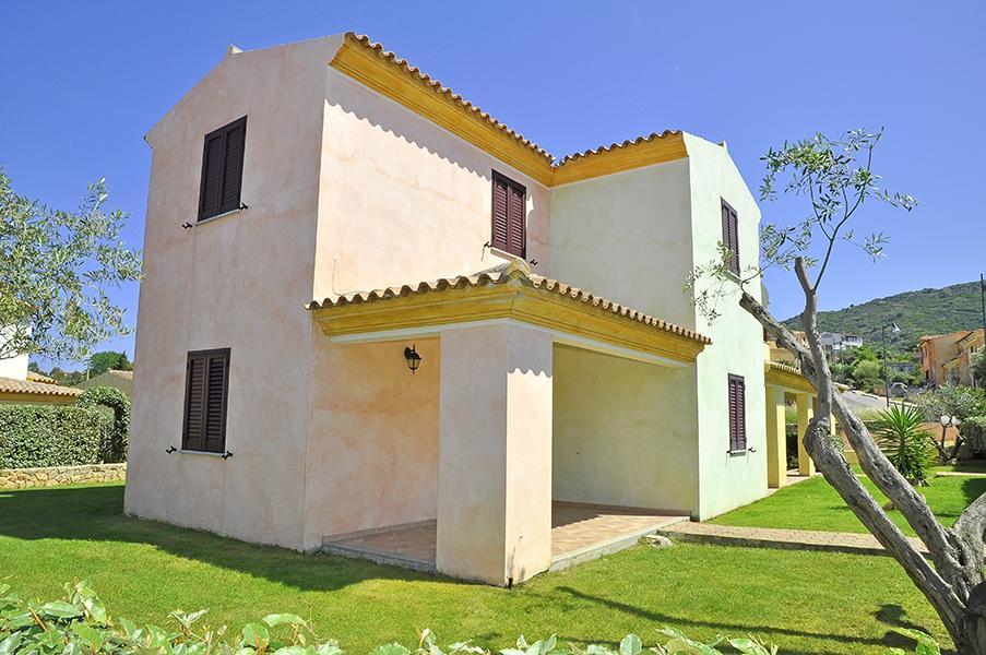 Tanaunella